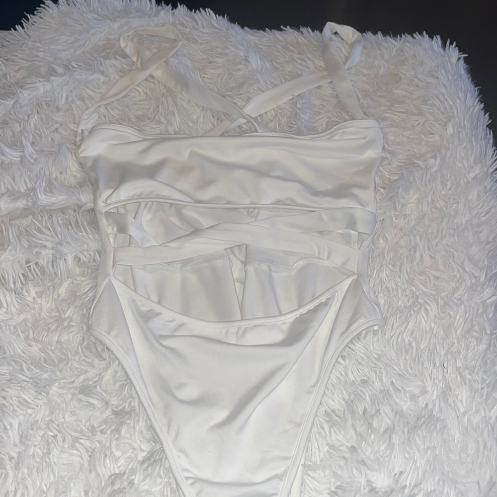 Bodysuit in Petite small!